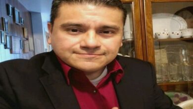 enrique flores social worker