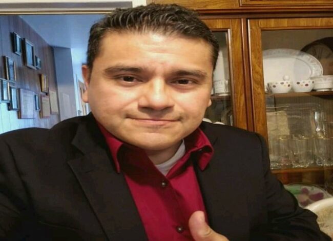 enrique flores social worker