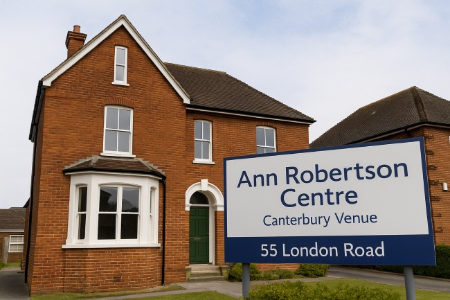 ann robertson centre