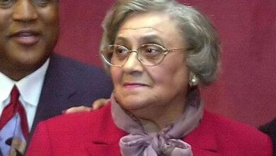 essie williams