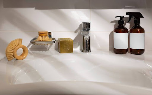 How a Skin-Sensitive Body Wash Helps Strengthen Your Skin Barrier