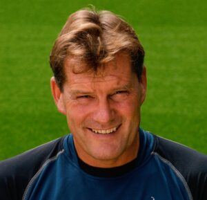glenn hoddle net worth