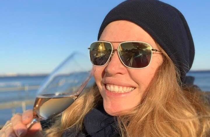 Laura Von Lindholm